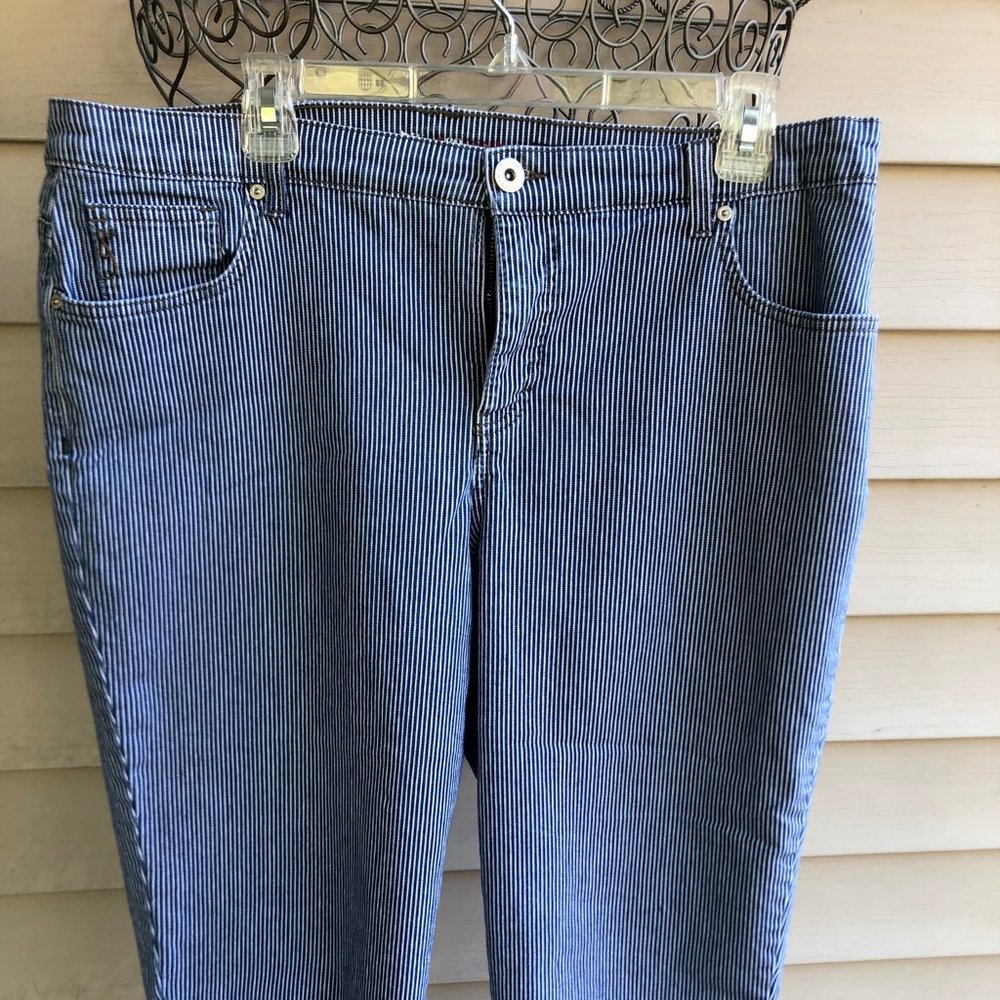 Style & Co Capris